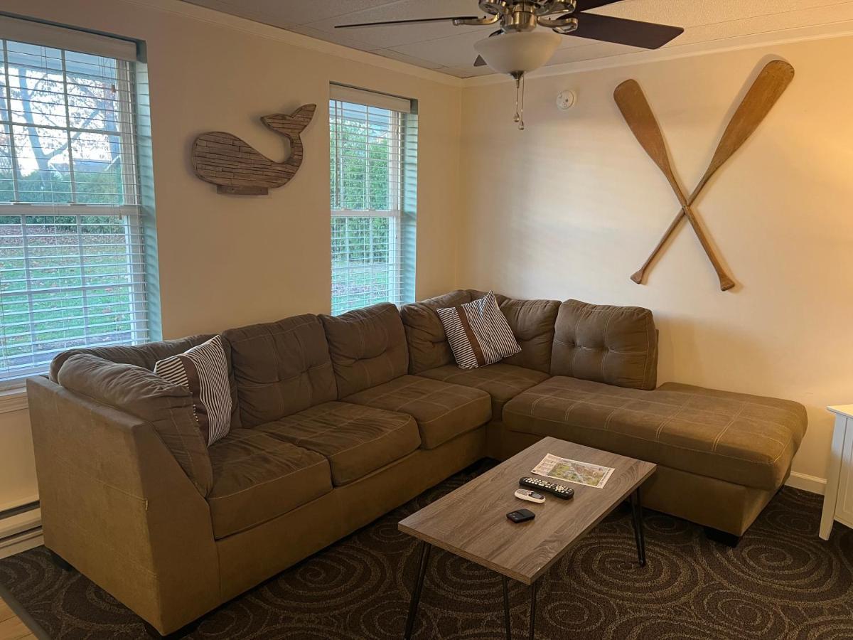 Carbone's Beachside Guest Rooms Sylvan Beach Extérieur photo