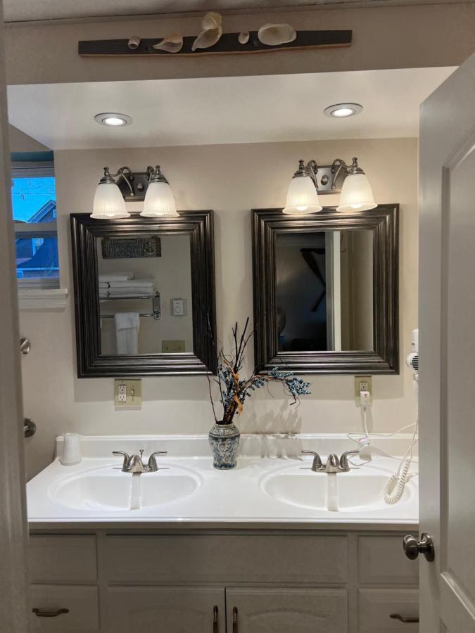 Carbone's Beachside Guest Rooms Sylvan Beach Extérieur photo